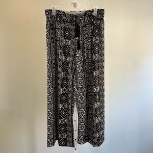 West Loop Black White Aztec Pattern Wide Leg Pants
